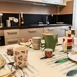 شقة La Casa Di Carlotta Privat Parking Free 5 Min Dal Mare