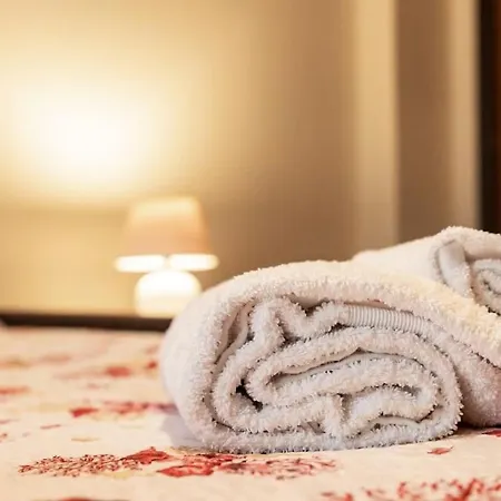 La Casa Di Carlotta Privat Parking Free 5 Min Dal Mare דירה *