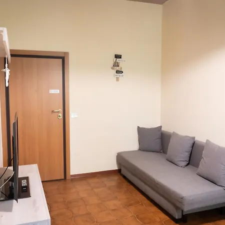 Apartment La Casa Di Carlotta Privat Parking Free 5 Min Dal Mare Cattolica