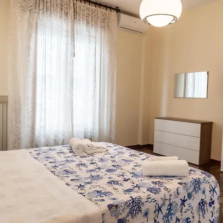 La Casa Di Carlotta Privat Parking Free 5 Min Dal Mare