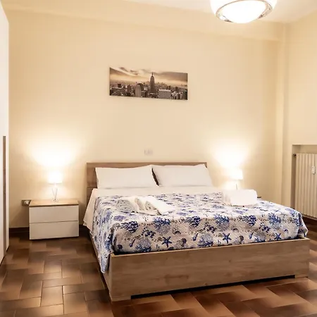 La Casa Di Carlotta Privat Parking Free 5 Min Dal Mare Apartment *