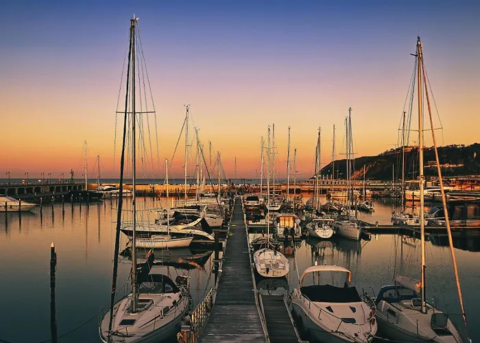 Lejlighed La Casa Di Carlotta Privat Parking Free 5 Min Dal Mare