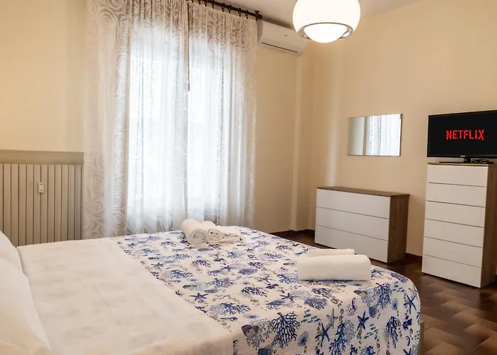 La Casa Di Carlotta Privat Parking Free 5 Min Dal Mare